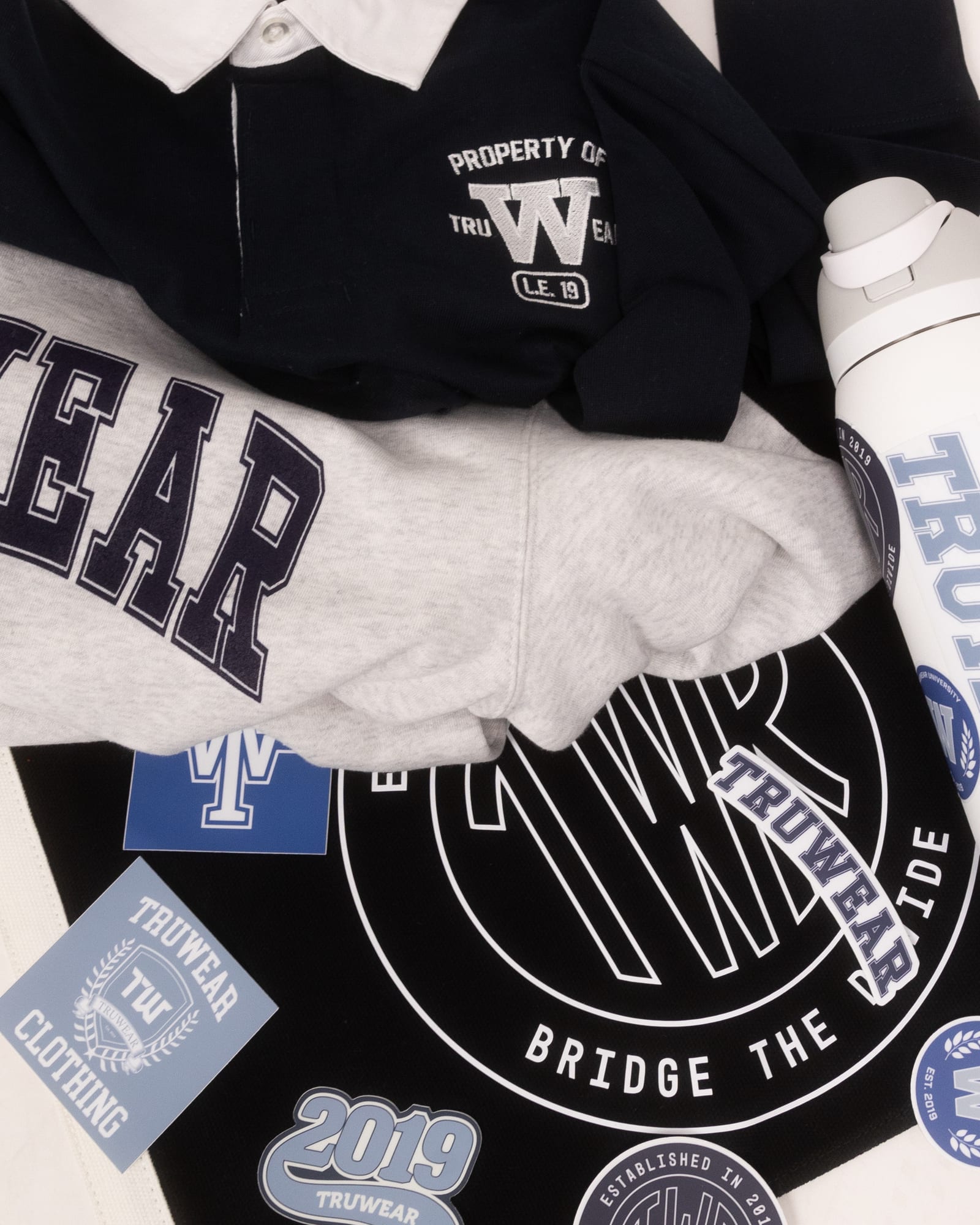 Apparel Solutions for Event Planners: From Ideas to Delivery