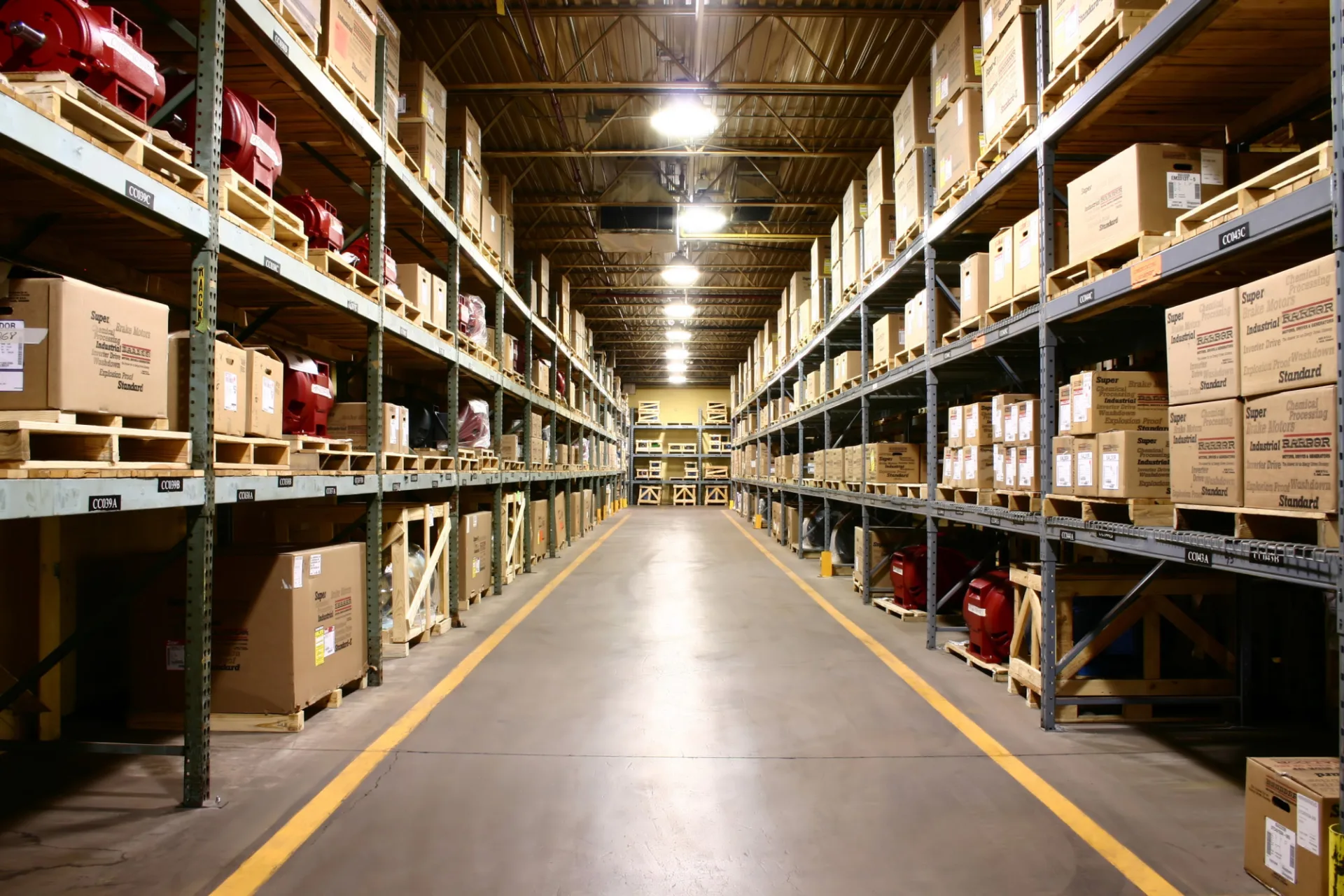 Unpacking Event Apparel: Production and Fulfillment Essentials for Coordinators